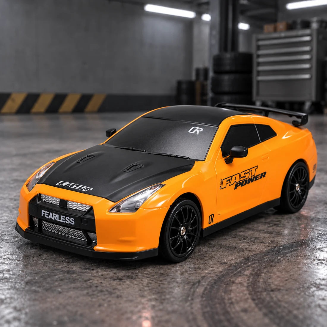 Autek Standard – Klasyczne auto RC do driftu